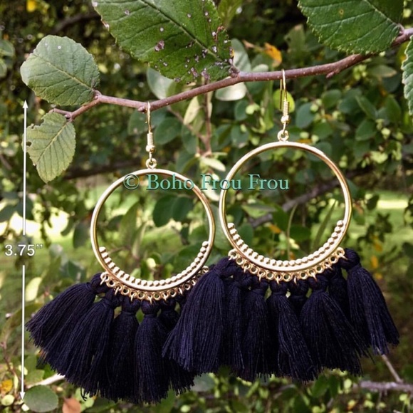 Jewelry - Restocked 🎉 Boho Black & Gold Fringe Earrings
